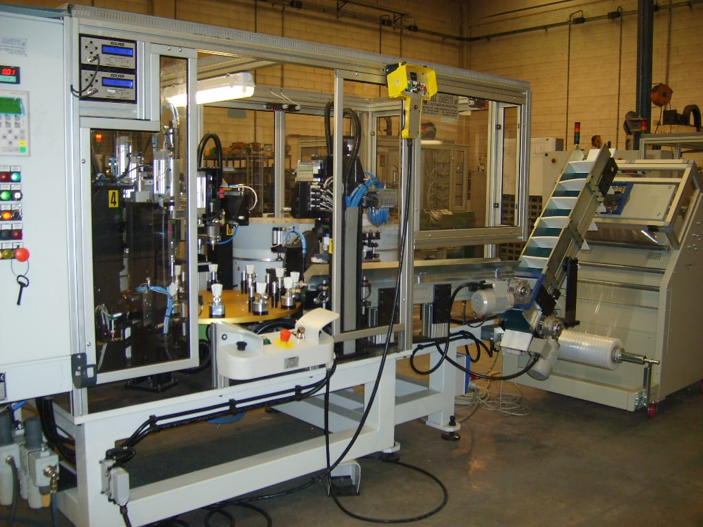 M.T. ZANETTI Semiautomatic Assembling, Test and Packaging Machine for Radiator Valve and Insert - Nut Group - Assembling Machines - 3