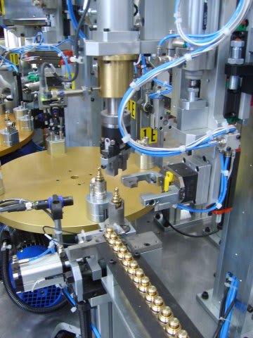 M.T. ZANETTI Semiautomatic Assembling, Test and Packaging Machine for Radiator Valve and Insert - Nut Group - Assembling Machines - 8