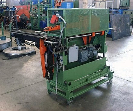 Linear Automation for Piece Loading to Presses - 700-8 - Press Automation Applications - 2