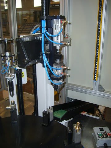 M.T. ZANETTI Automatic Assembling Machine for Brass and Plastic Multi-layer Fittings - Assembling Machines - 9