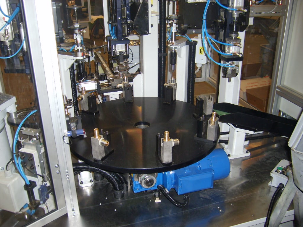 M.T. ZANETTI Automatic Assembling Machine for Brass and Plastic Multi-layer Fittings - Assembling Machines - 2