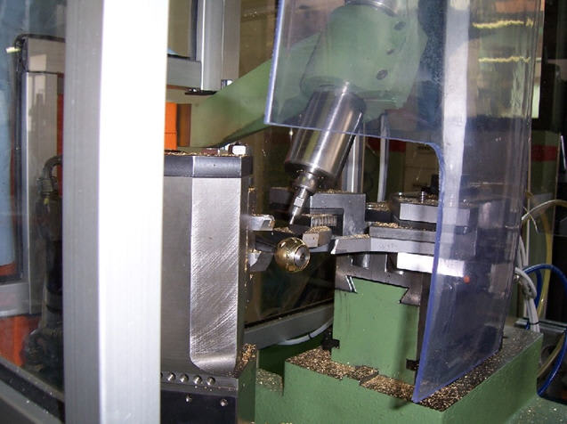 PICCHI Diamond Finishing Machine for Brass Balls - Balls Production Machines - 3