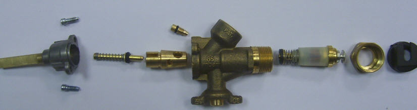 M.T. ZANETTI Semiautomatic Linear Machine for Assembling Gas Valve - Assembling Machines - 6