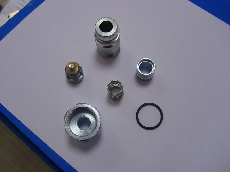 MT ZANETTI Assembling Machine for Quick Couplings - Industrial Automation Applications - 8