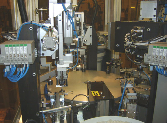 M.T. ZANETTI Full Automatic Machine for Assembling O-ring and Cap on Rods - Assembling Machines - 3