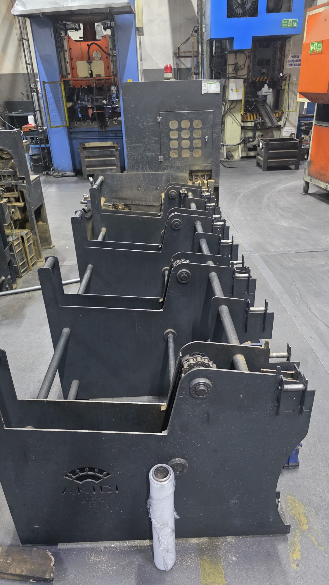 Akıcı Automatic Sawing Machine with Magazine Ø42 mm - Sawing Machines - 2