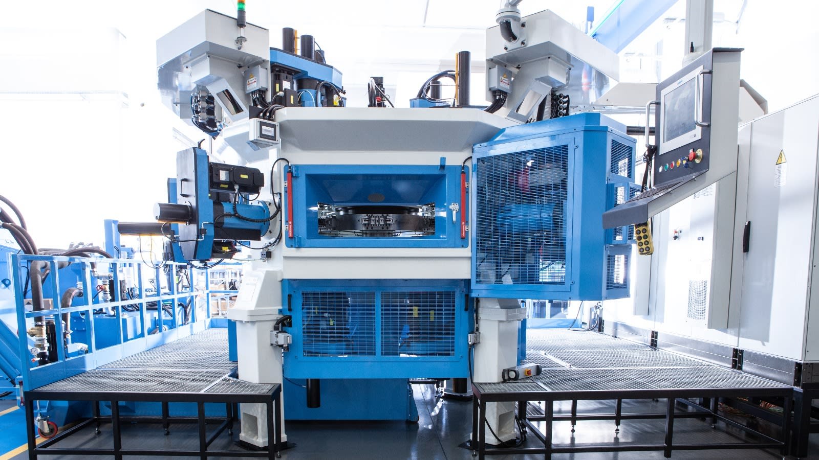 ZD OMFS 18 Units CNC TRANSFER MACHINE WITH VERTICAL AXIS TABLE - Transfer Machines