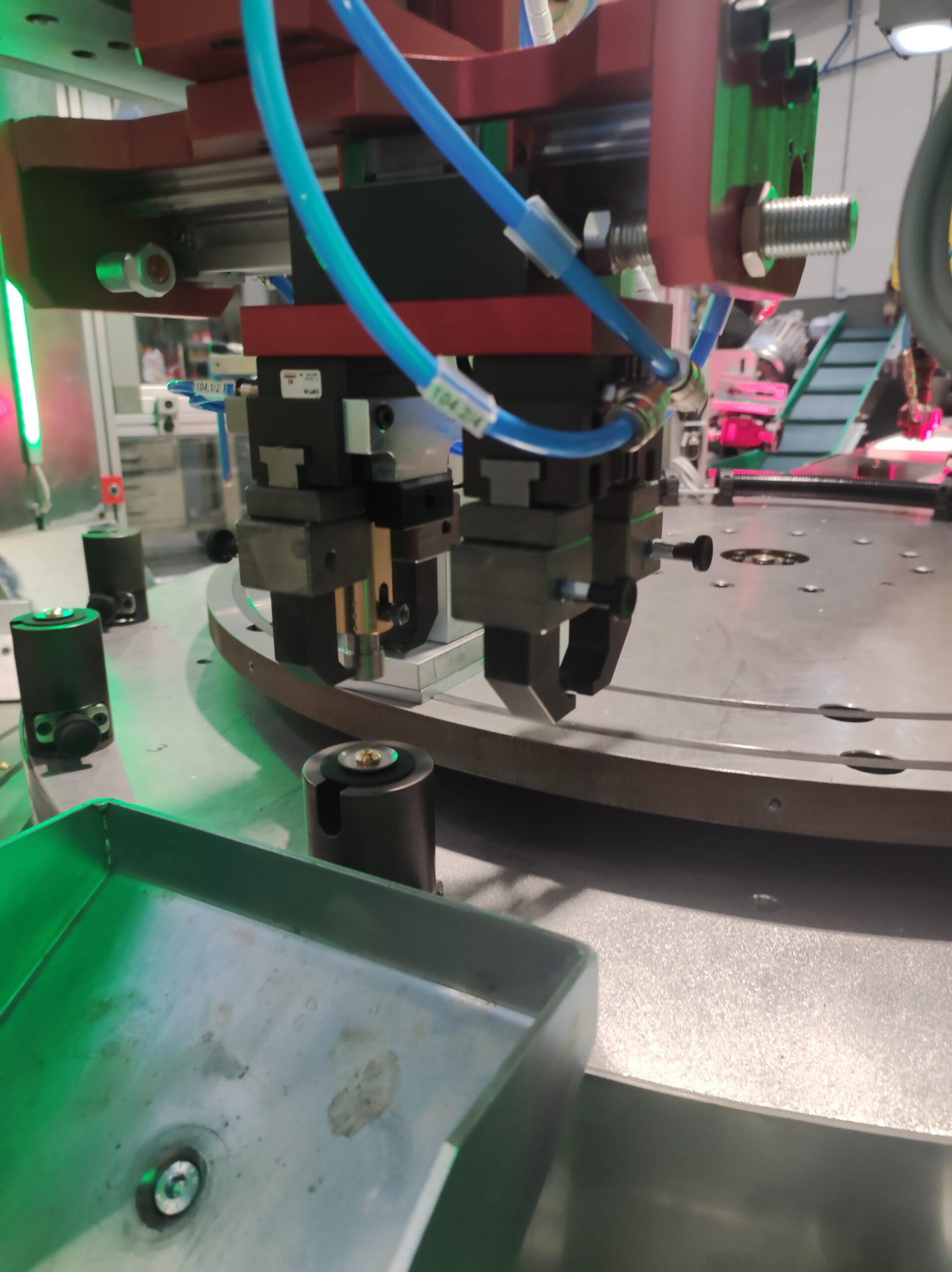 M.T. ZANETTI Pnömatik Valf Membranlarının Montajı ve Testi için ELEKTRİKLİ Robotik Hücre - Montaj Makineleri - 10