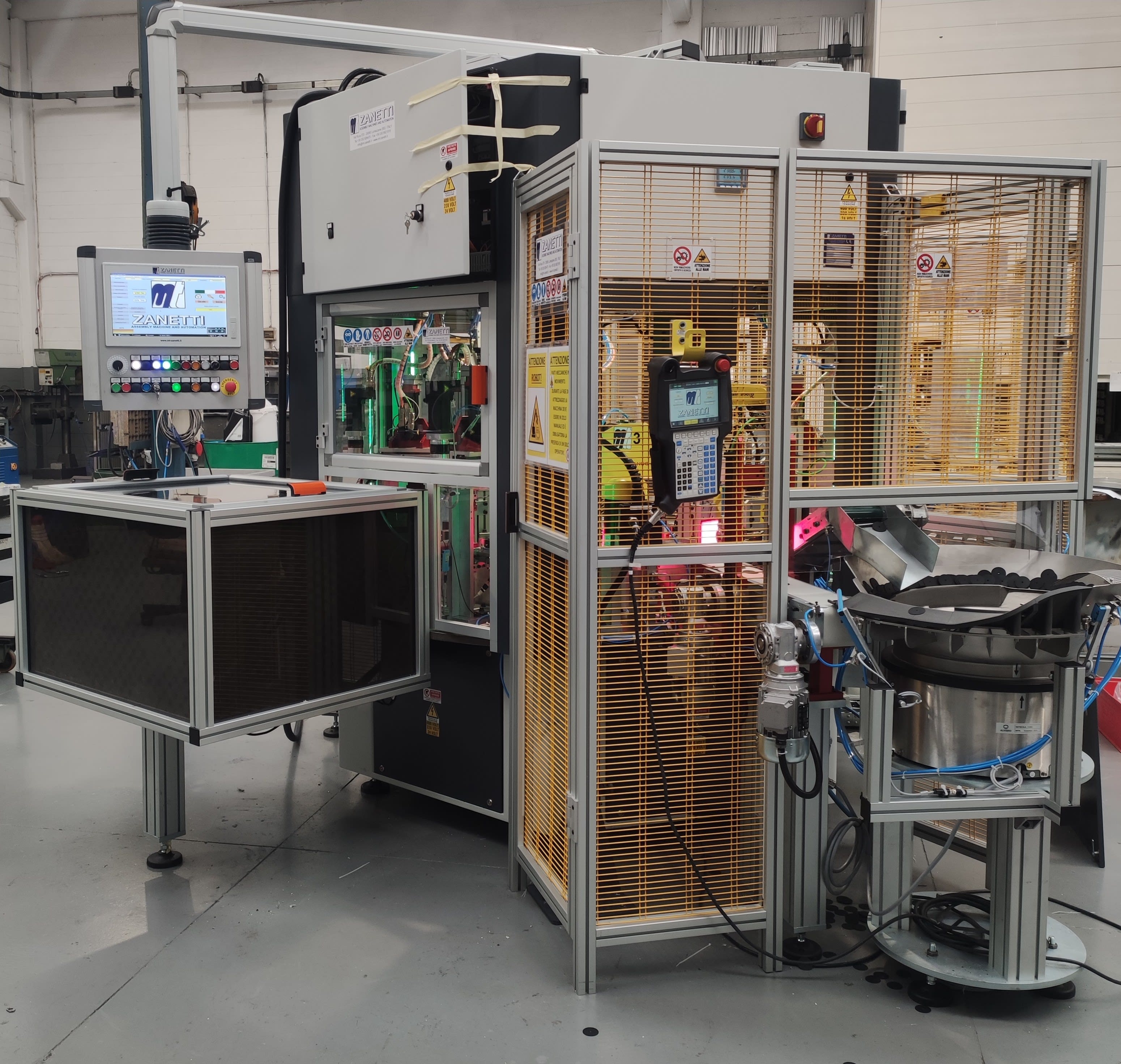 M.T. ZANETTI Pnömatik Valf Membranlarının Montajı ve Testi için ELEKTRİKLİ Robotik Hücre - Montaj Makineleri