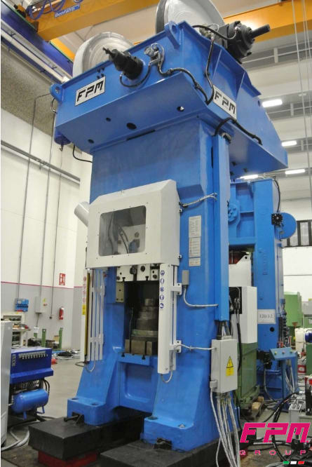 FPM ES Ø 260 mm - 790 ton Screw Press - Screw Press