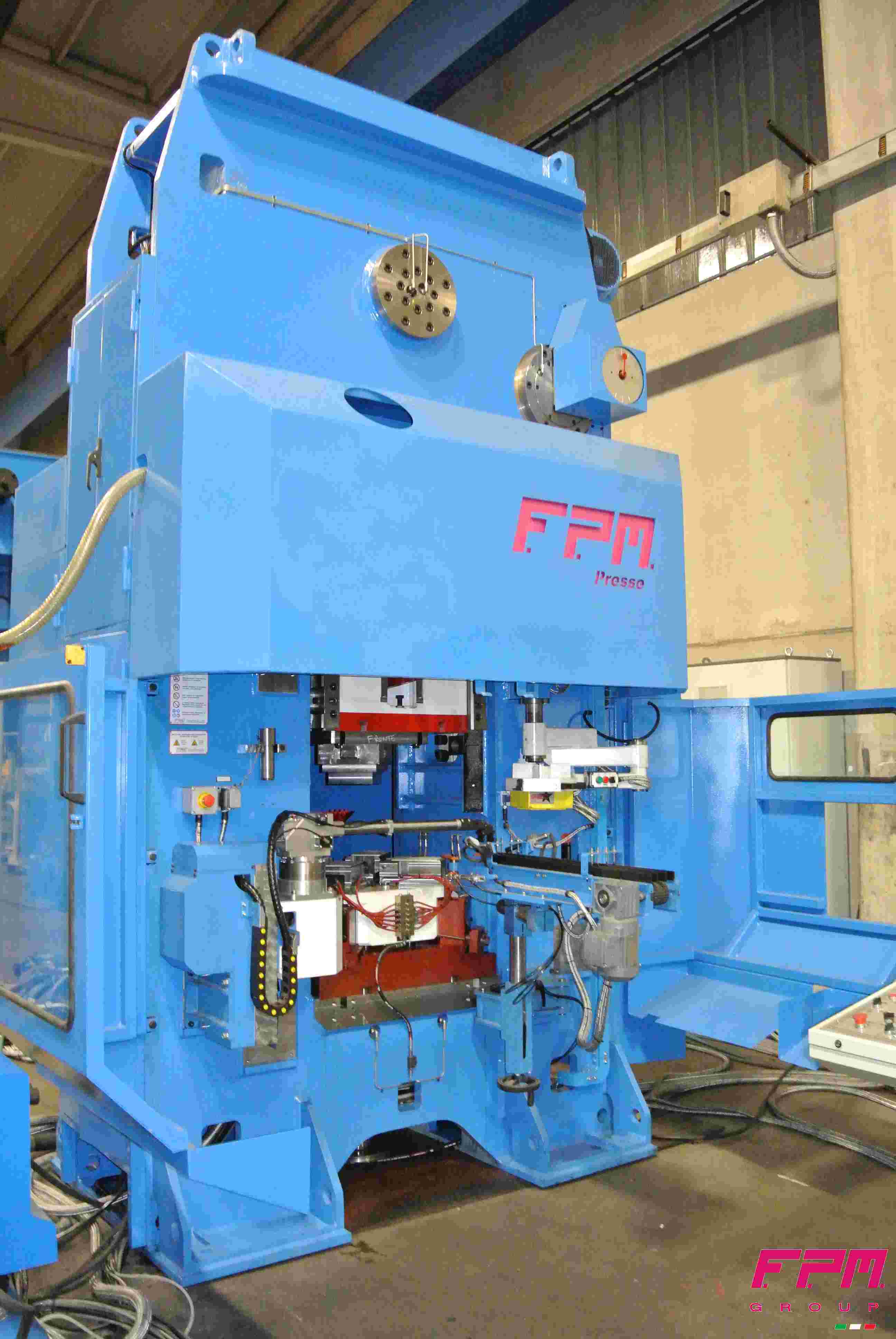 FPM BF-3200- 320 ton Mechanical Automatic Press FPM BF-3200- 320 ton Mechanical Automatic Press