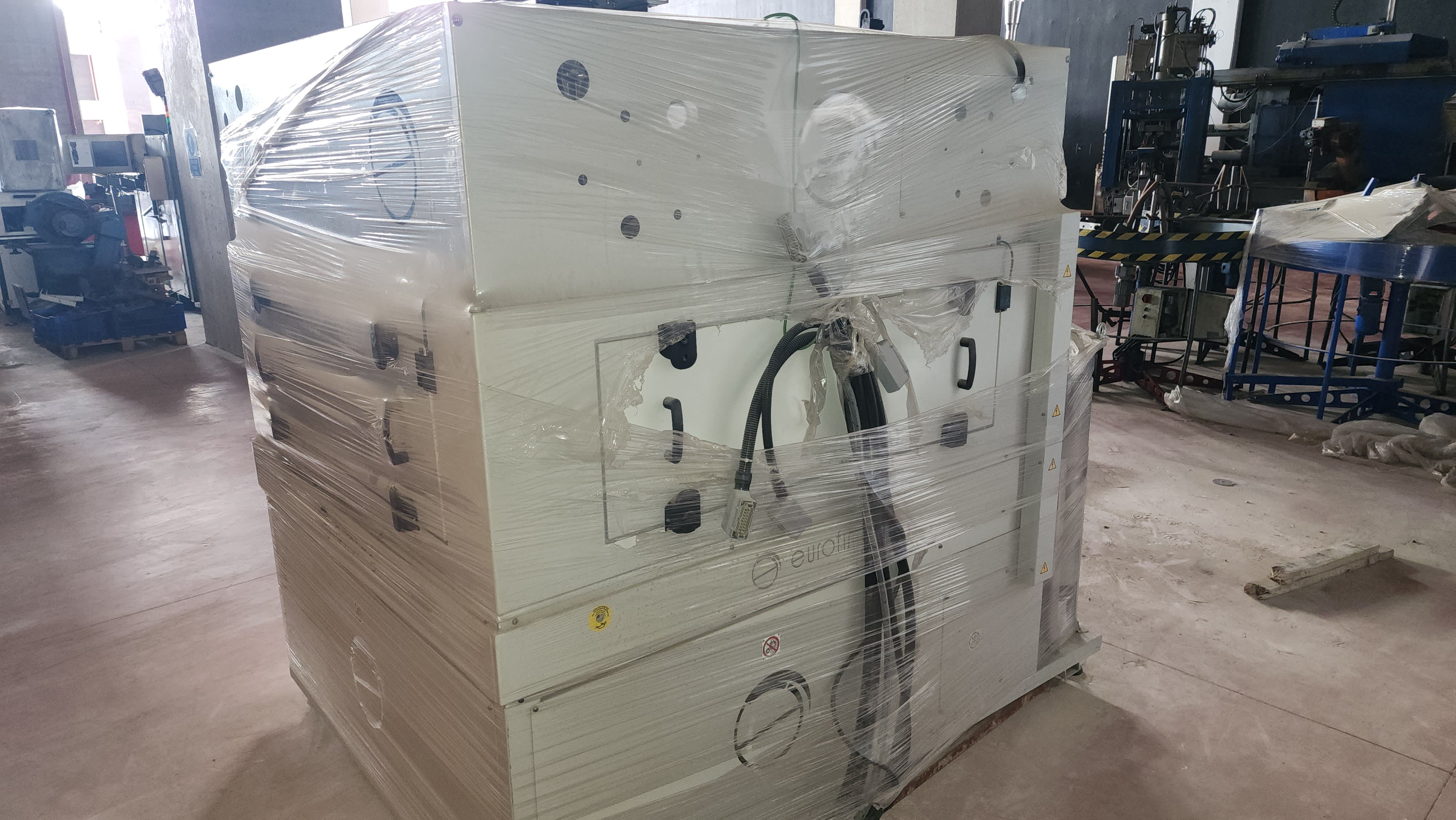 Eurofimet HİÇ KULLANILMAMIŞ Döner Tablalı Su Bazlı Yağ Alma Makinesi (2 Adet) - Endüstriyel Yıkama (Yağ Alma) Makineleri - 8