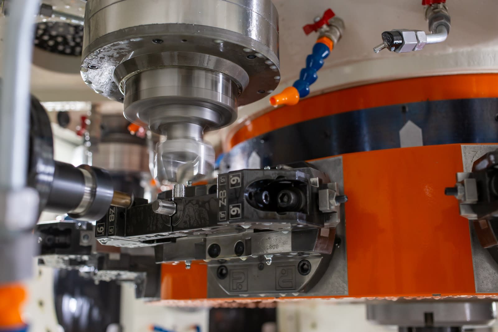 Porta 17 Units CNC Transfer Machine with Horizontal Table Completely Overhauled by Zobbio - Transfer Machines - 3