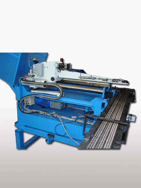 Linear Automation for Piece Loading to Presses 800 L - Press Automation Applications