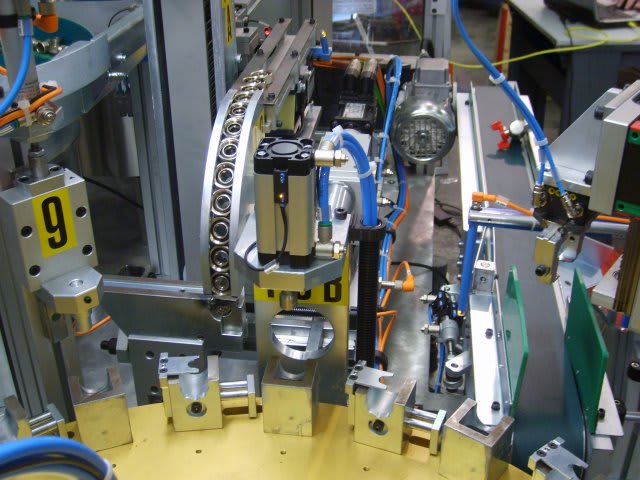 M.T. ZANETTI Testing Maxhine for the Ball Valves - Assembling Machines - 8