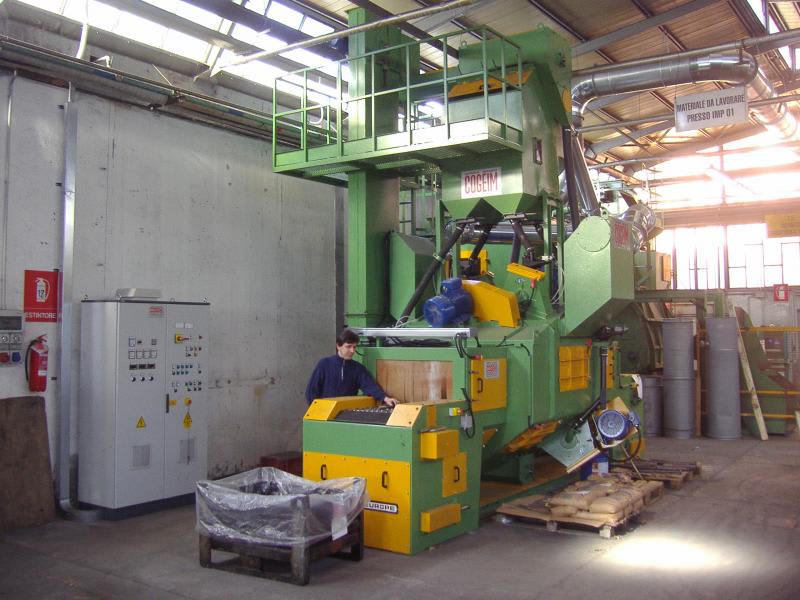 Cogeim Continuous feed – tunnel type - mesh-belt shot blasting machine for metallic parts - STL Series - Shotblasting Machines - 6