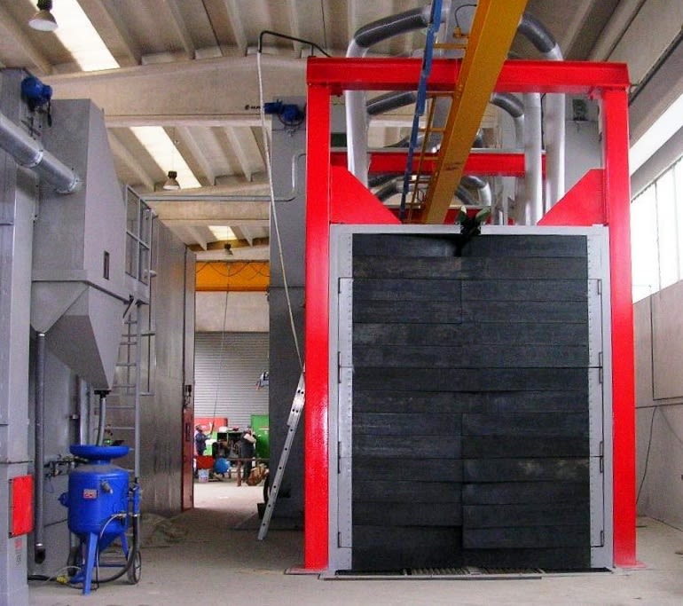 Cogeim Continuous feed – pass-through – hanging load type shot blasting machine - GTU Series - Shotblasting Machines - 13