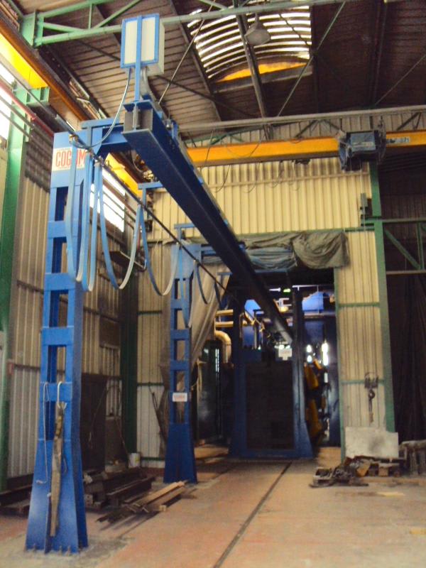 Cogeim Continuous feed – pass-through – hanging load type shot blasting machine - GTU Series - Shotblasting Machines - 5