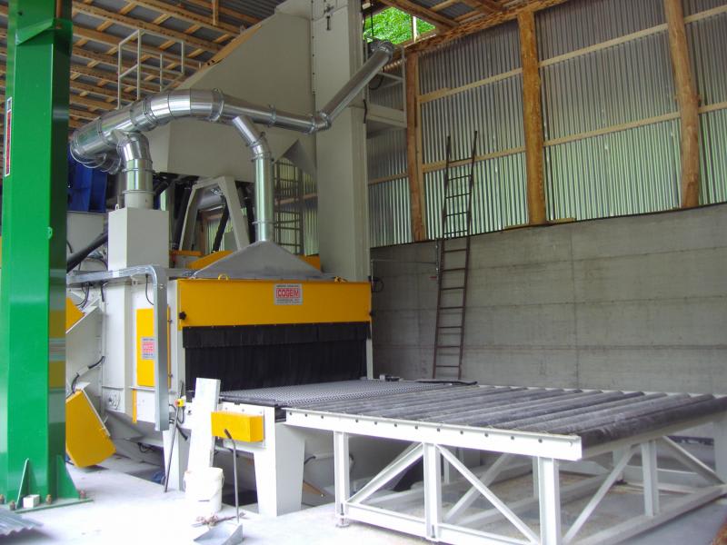 Cogeim Continuous feed type shot blasting machine for marble, granite and natural stone products – mod. STL - Shotblasting Machines - 14