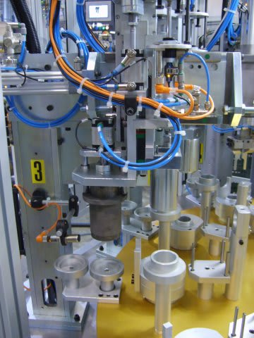 MT Zanetti Assembling Machine for the PVC Ball Valves - Assembling Machines - 3