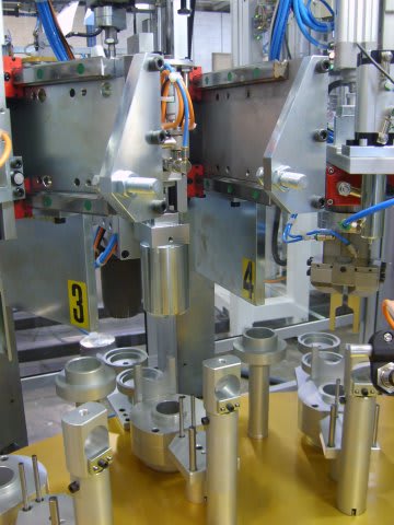 MT Zanetti Assembling Machine for the PVC Ball Valves - Assembling Machines - 4