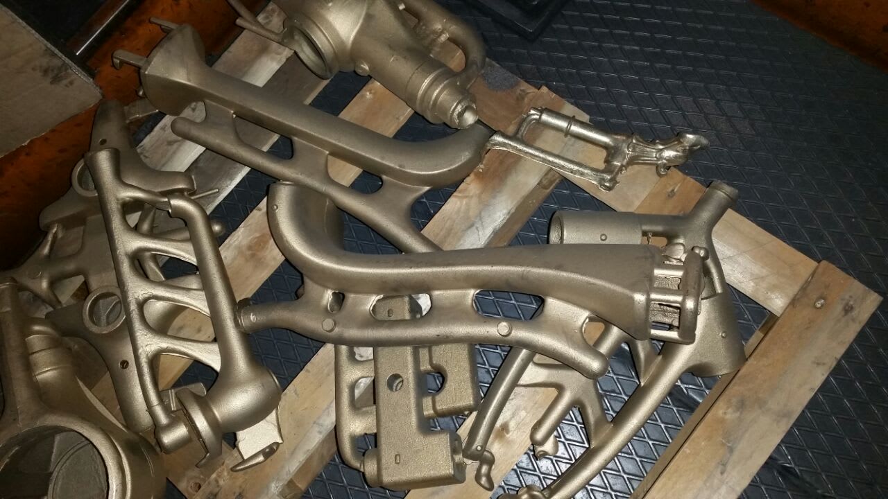 IMR Döküm Hattı: Alçak Basınç Döküm Makinesi, Yerçekimi Kokil Döküm Makineleri, Fırınlar, Manyetik Kumlama Makinesi - Diecasting Machines - 9