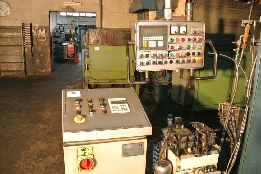 Rovetta SF 3500 - Brass Hot Forging Press - 3