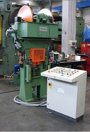 DELLAVIA BORMIO - Screw Press