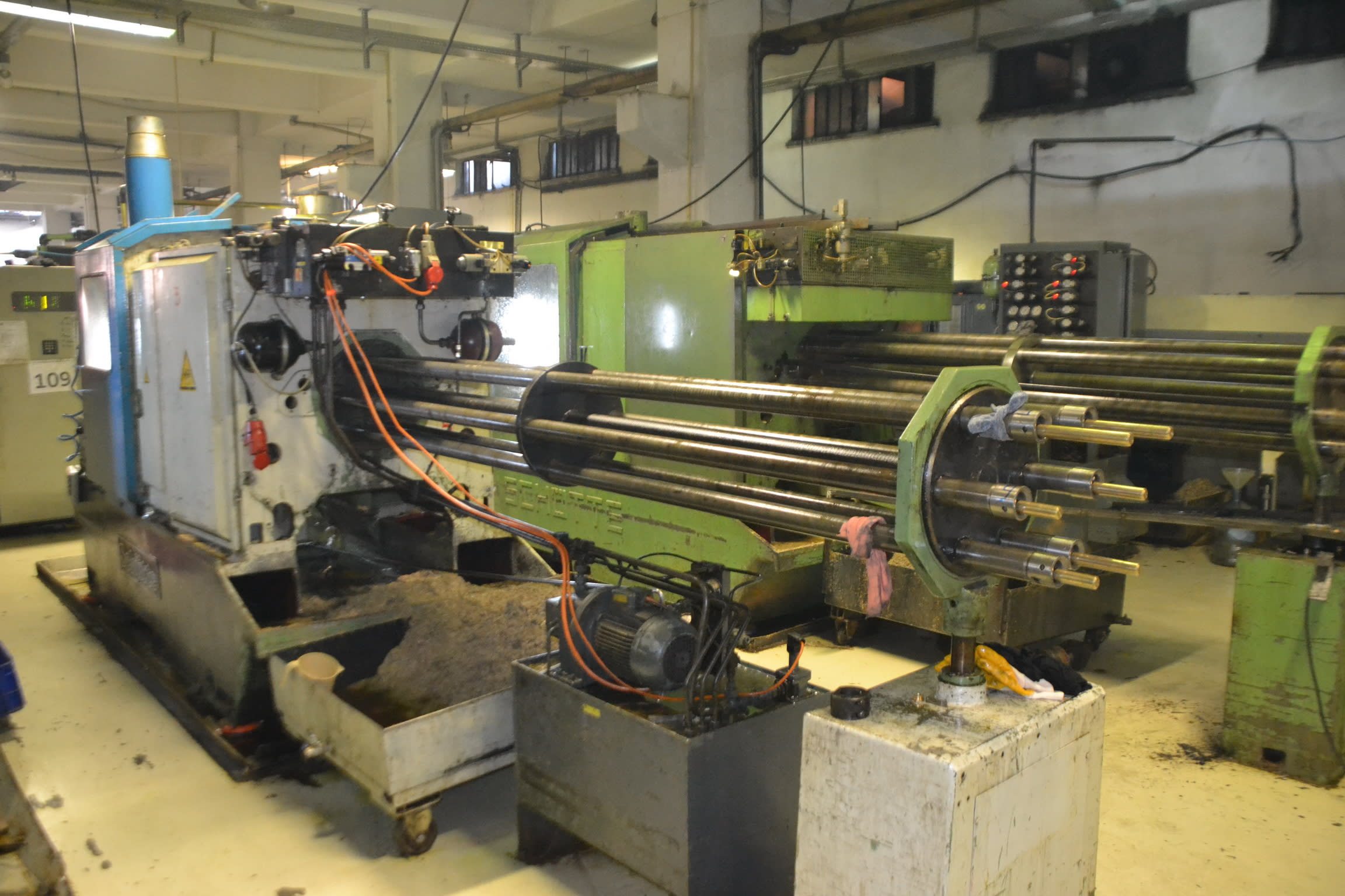 Schütte SF 32 6 Spindles Lathe --- IT IS SOLD --- - Multispindle Turning Machines - 2