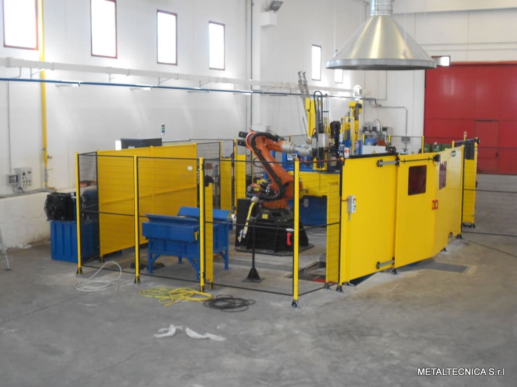 Metaltecnica Robotized Casting Cells for Brass / Bronze - Diecasting Machines - 12