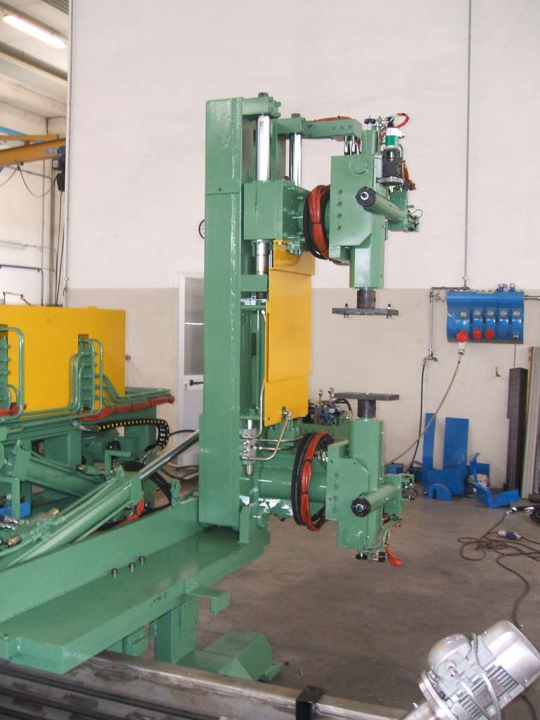 Metaltecnica Gravity Casting Rotating Machine for Bronze or Brass - Diecasting Machines - 2