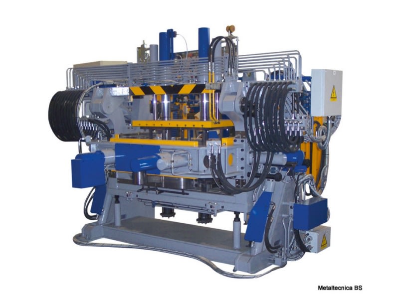 Metaltecnica Manual or Robotized Aluminum Casting Machines - Diecasting Machines - 10