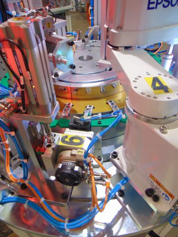 MT Zanetti Automatic Assembling Machine for Zip Sliders - Assembling Machines - 4