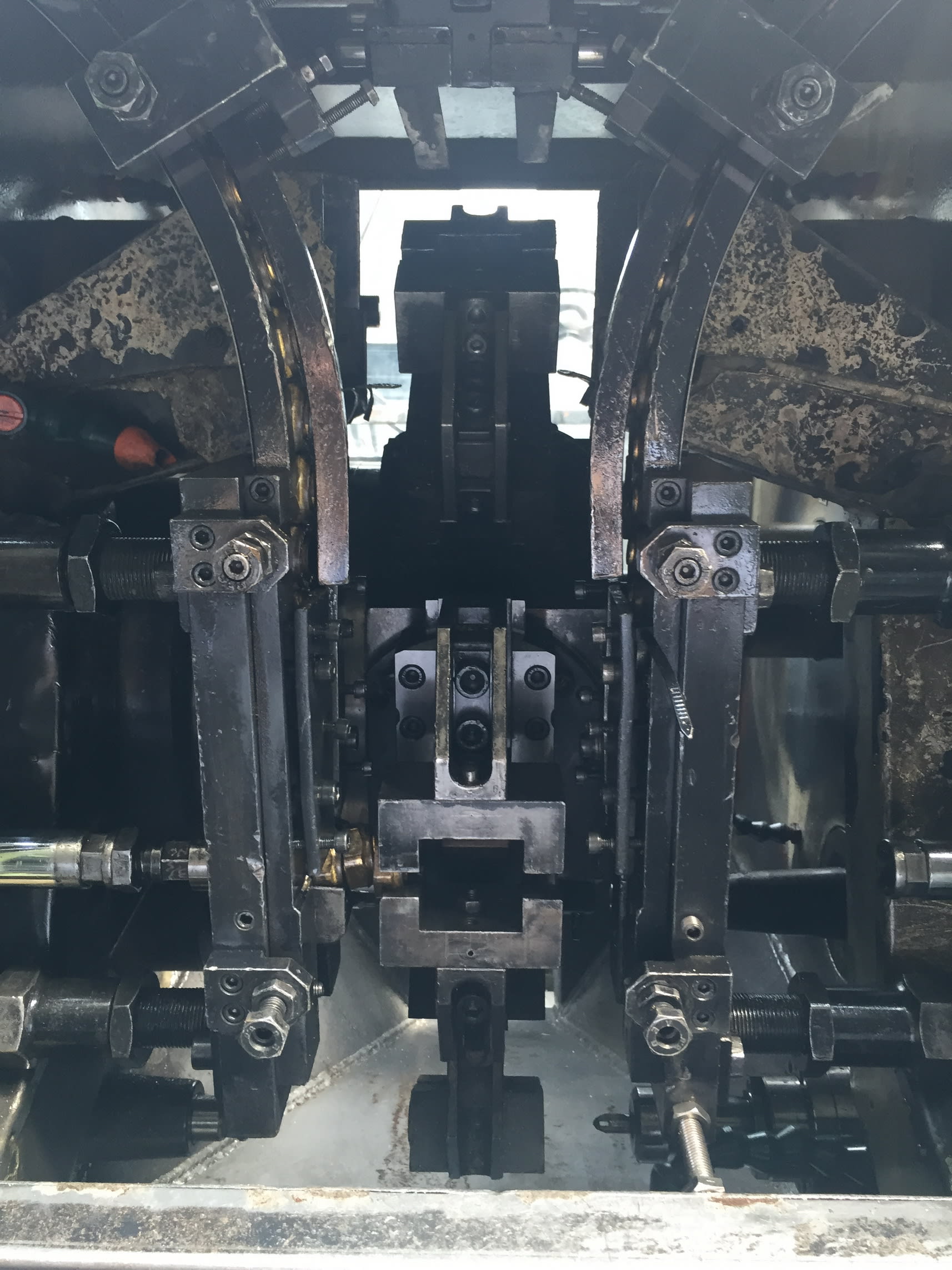 Zobbio - BTB BB 301 6 Üniteli CNC Çift Somun İşlemeye Uygun Transfer Makinesi - Transfer Makineleri / Talaşlı İmalat Makineleri - 5