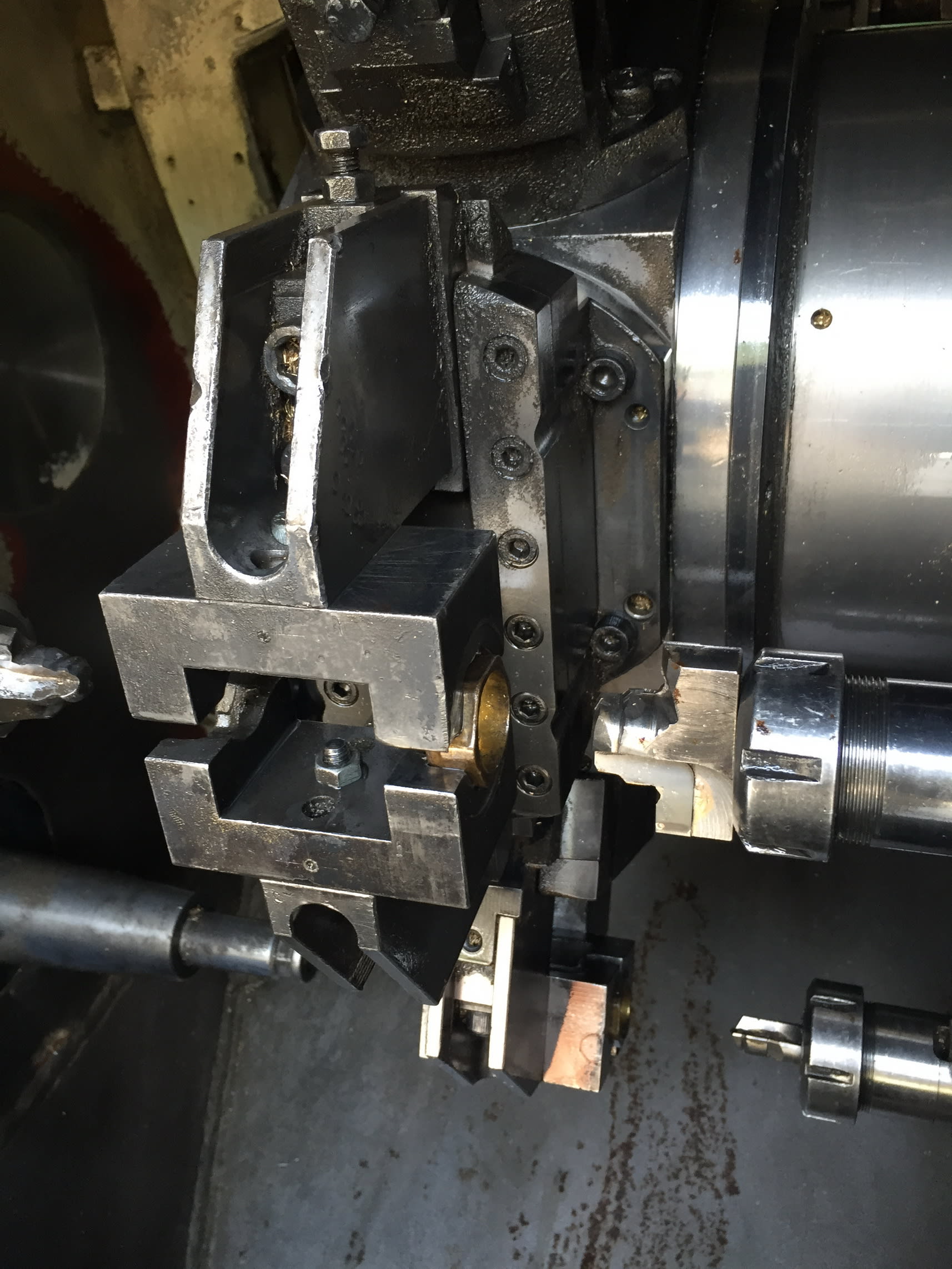 Zobbio - BTB BB 301 6 Üniteli CNC Çift Somun İşlemeye Uygun Transfer Makinesi - Transfer Makineleri / Talaşlı İmalat Makineleri - 4