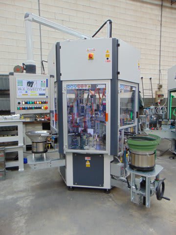 MT Zanetti ELECTRIC MACHINE FOR ASSEMBLING GASKETS - Assembling Machines