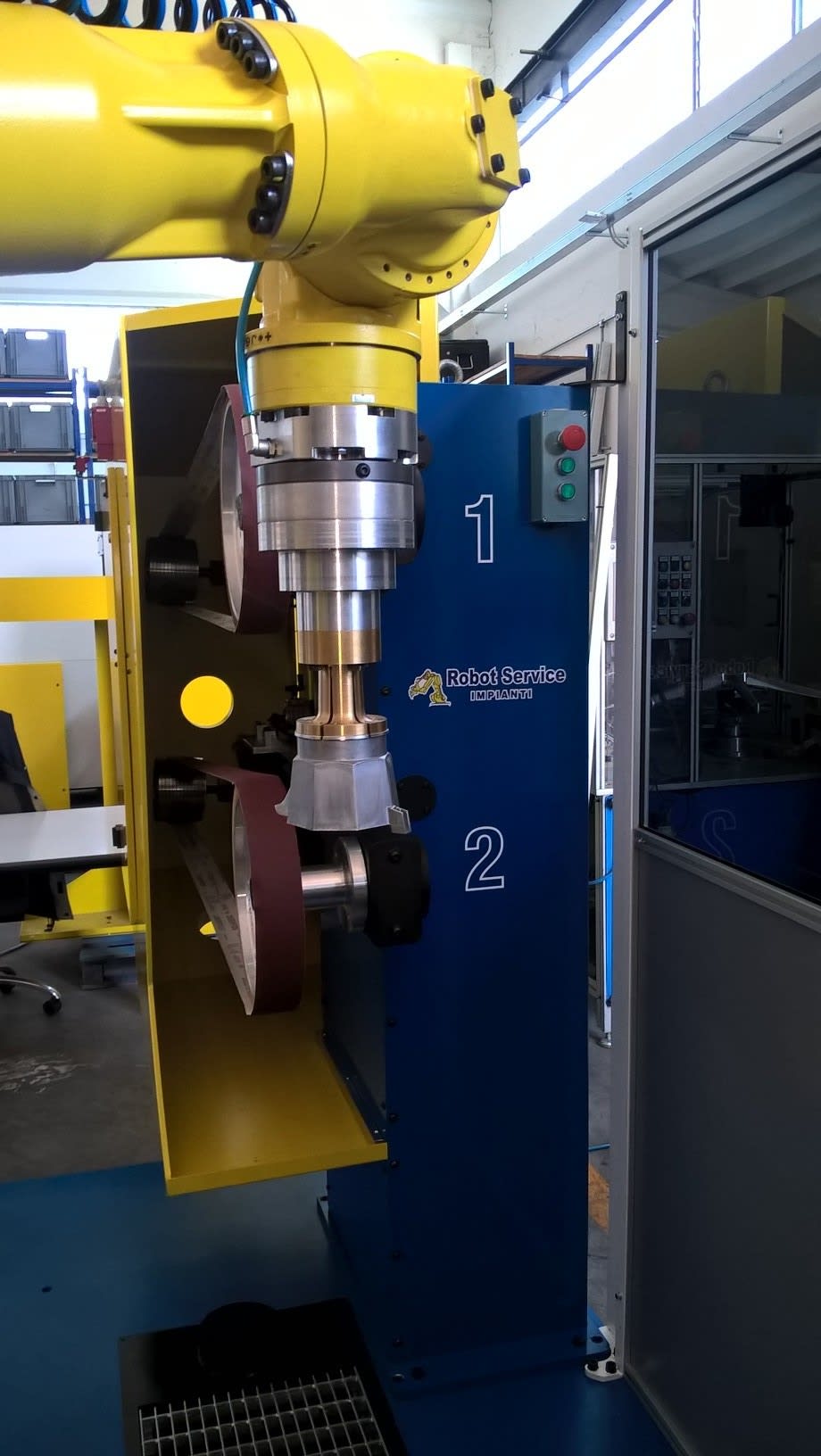 Robot Service Grinding and satin finishing for brass, aluminium and zamak parts - Grinding and Deburring Machines - 13