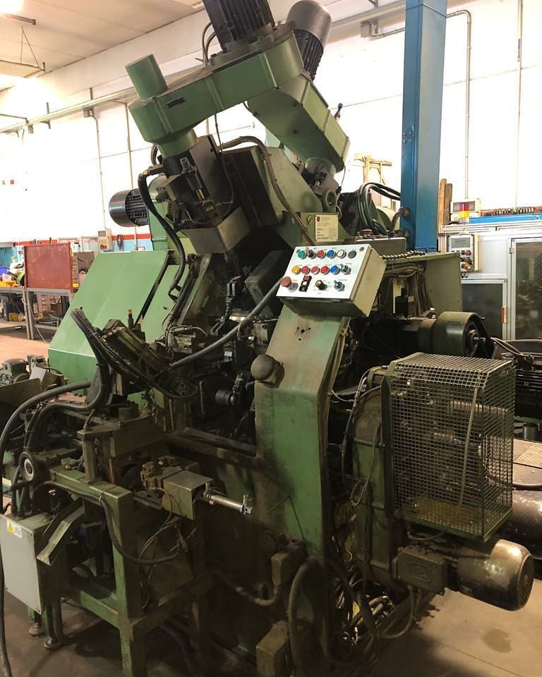 Zobbio Picchi 3 Axes 9 Units Transfer Machine with Bar Loader