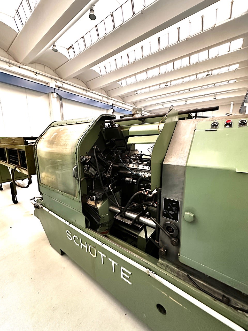 Schütte SE25 Six Spindle Lathe with Automatic Bar Feeder Giovanni Cucchi - Multispindle Turning Machines