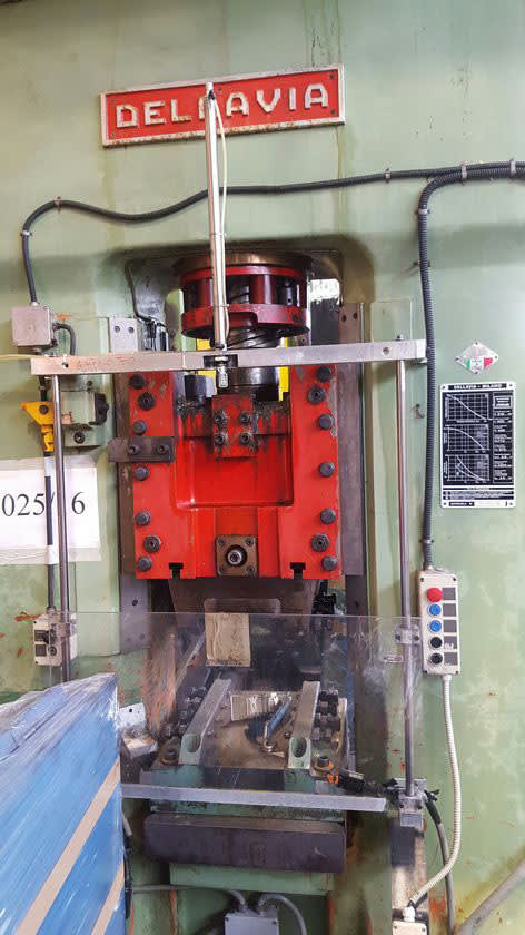Dellavia VERBANO Ø210 mm - Screw Press - 2