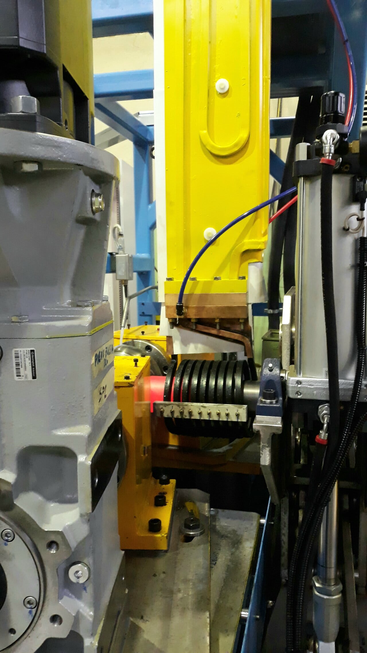 Elestar Thermal Treatments (Medium Frequency), HSP Line and Single Wall Tube Line - Thermal Treatment Furnaces - 9