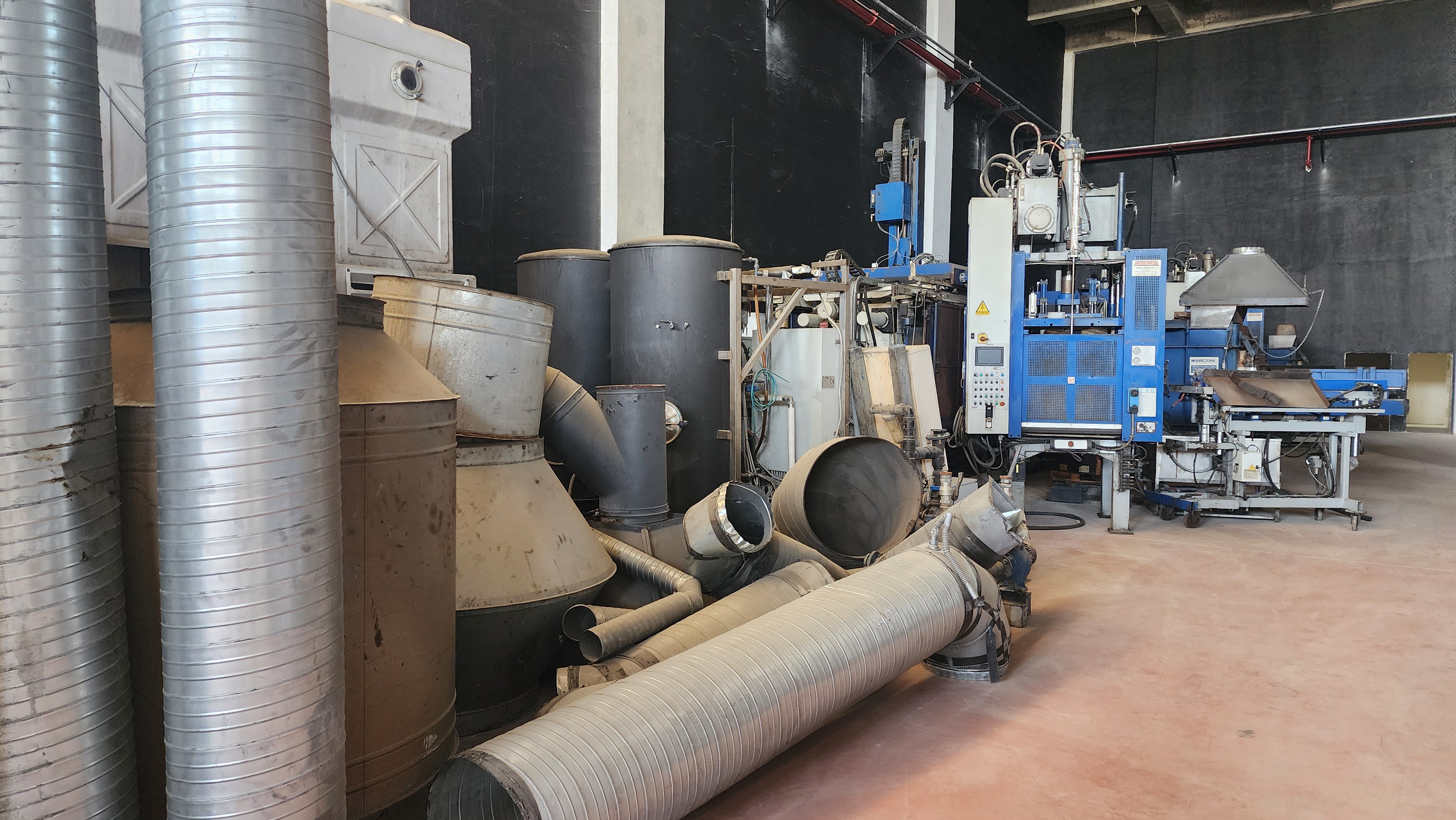 OMS 2 Robotized Die Casting Islands, 500 and 750 ton Die Casting Presses, Melting Furnaces and Trimmin Presses - Die Casting Press - 25