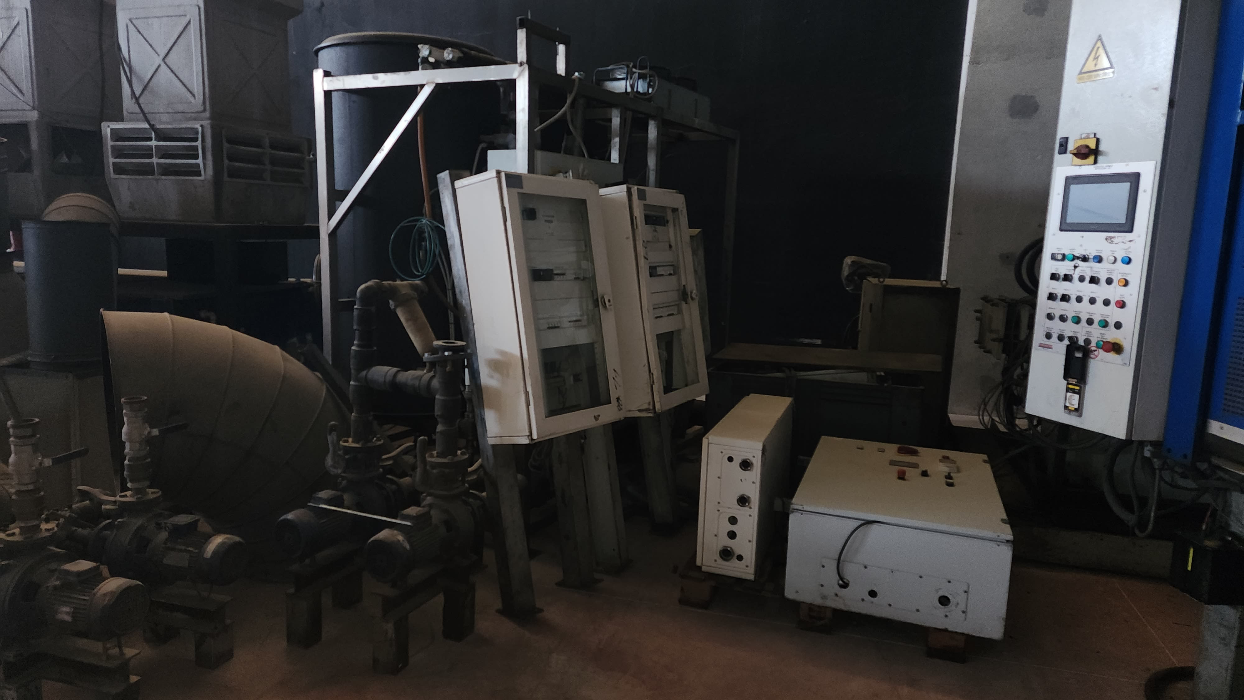 OMS 2 Robotized Die Casting Islands, 500 and 750 ton Die Casting Presses, Melting Furnaces and Trimmin Presses - Die Casting Press - 21