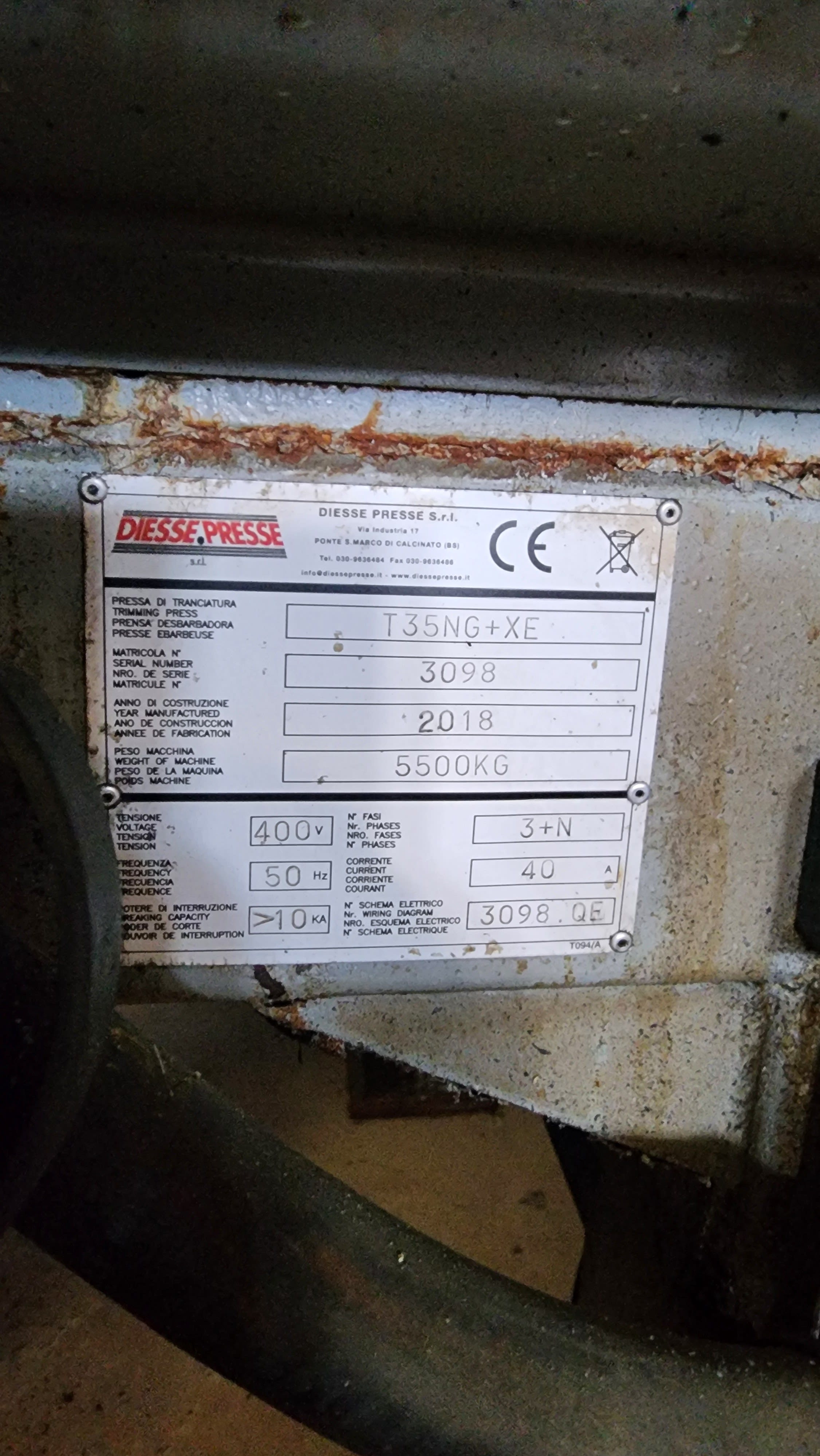 OMS 2 Robotized Die Casting Islands, 500 and 750 ton Die Casting Presses, Melting Furnaces and Trimmin Presses - Die Casting Press - 6