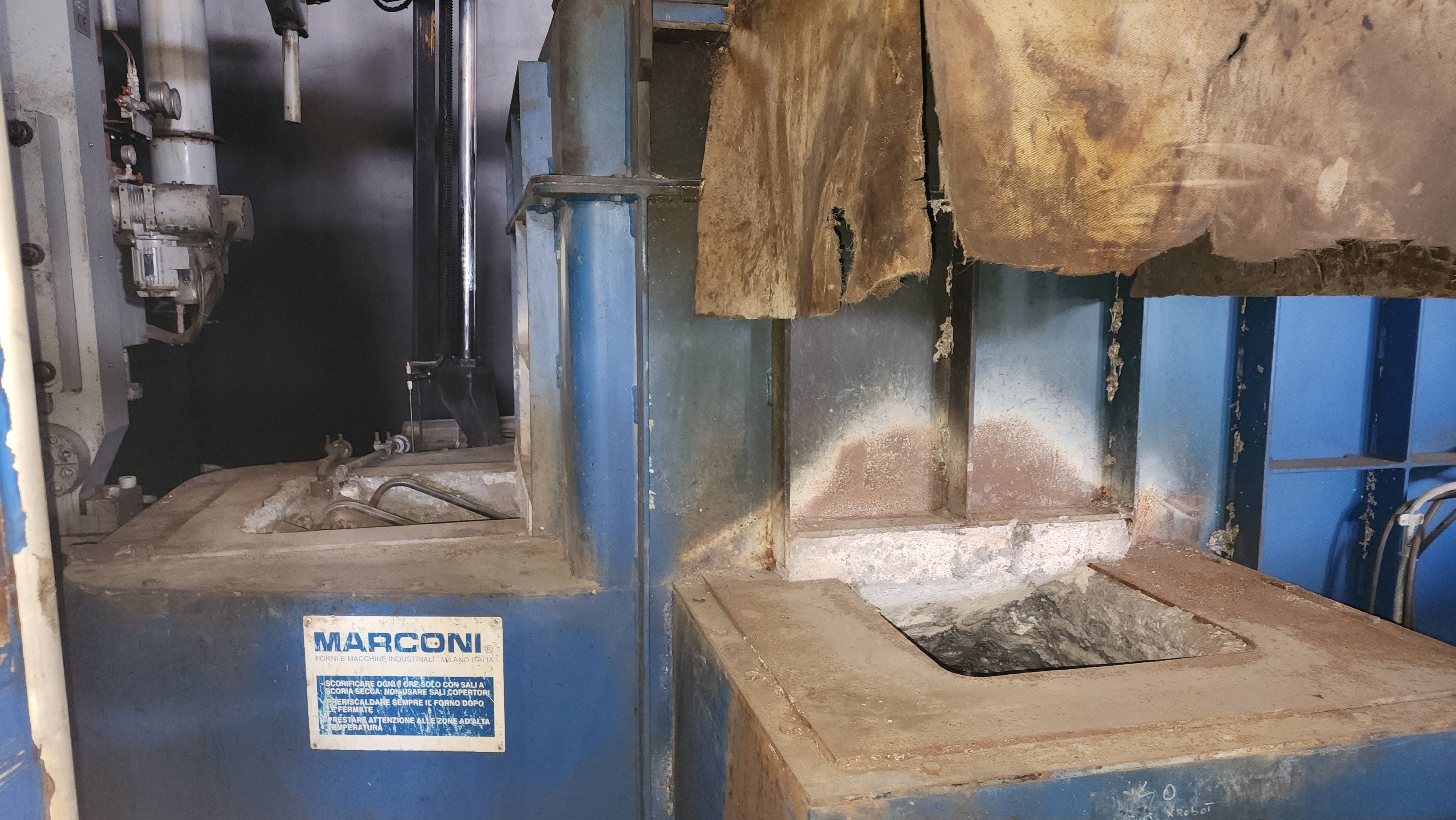 OMS 2 Robotized Die Casting Islands, 500 and 750 ton Die Casting Presses, Melting Furnaces and Trimmin Presses - Die Casting Press - 3