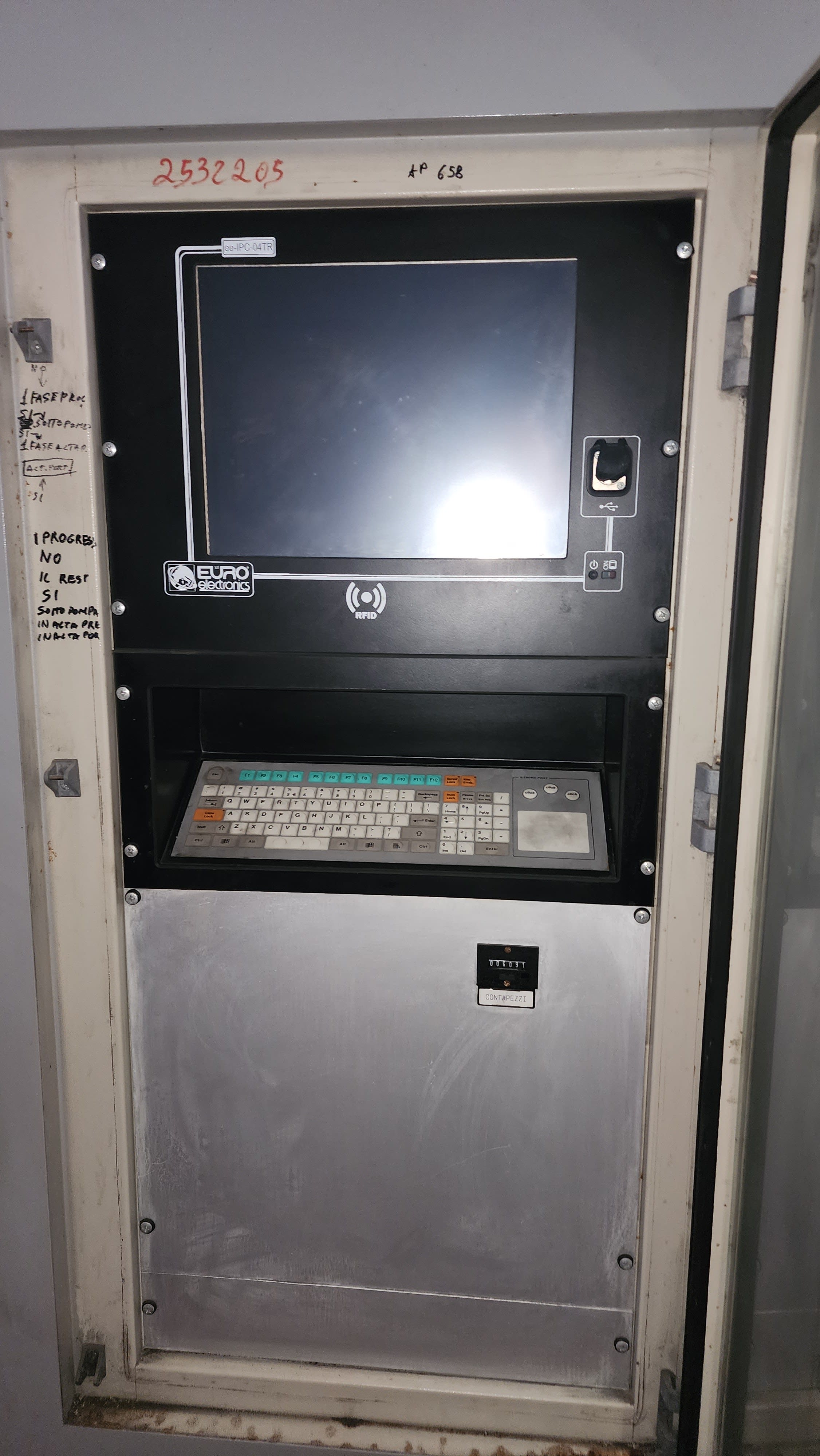 OMS 2 Robotized Die Casting Islands, 500 and 750 ton Die Casting Presses, Melting Furnaces and Trimmin Presses - Die Casting Press - 34