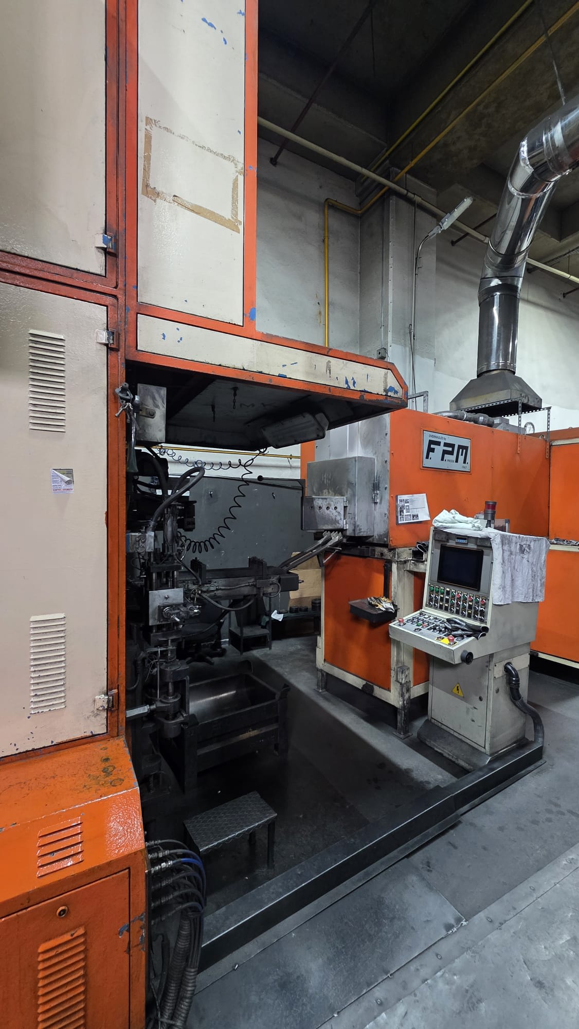 Hydromec HF2500 250 ton Forging Line with Automatic Press - Brass Hot Forging Press - 4