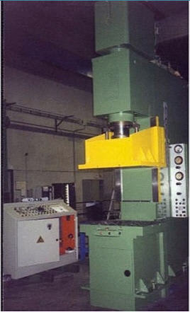 CAVENAGHI & RIDOLFI Ürün 75 - Hydraulic Press