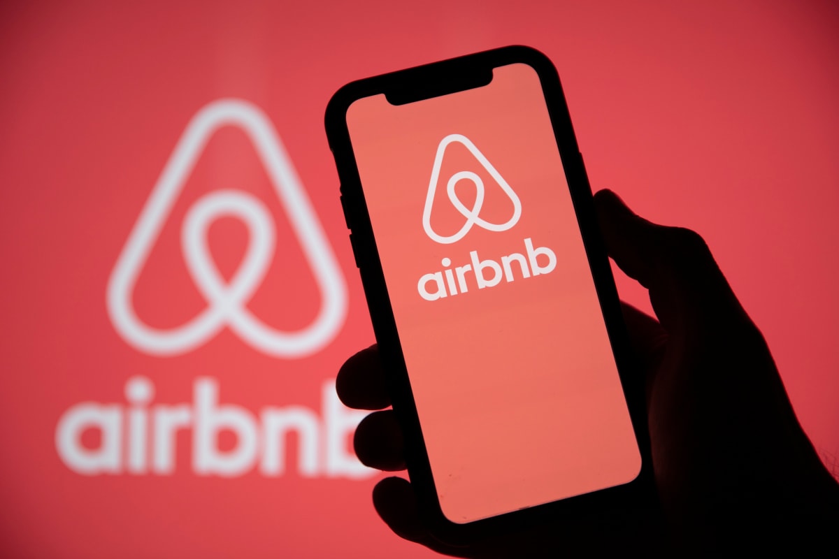 Airbnb defiende su aporte económico en medio del debate del RNT