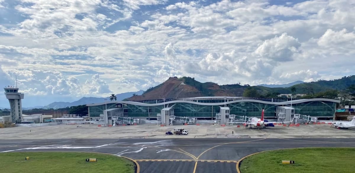 El aeropuerto Matecaña reabre con operación limitada